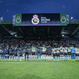 El Racing vuelve a ponerse líder (@REALRACINGCLUB).