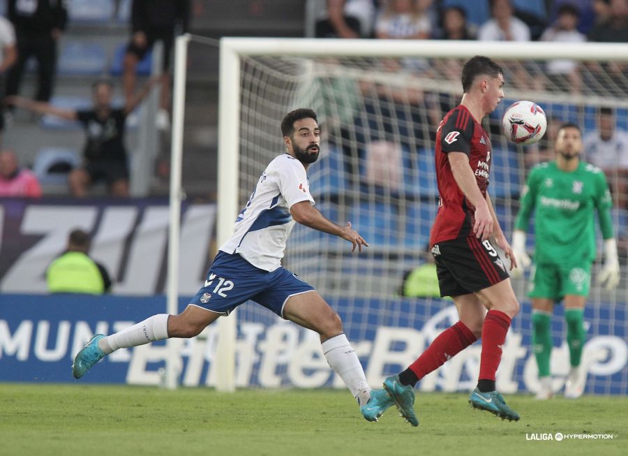 Rubén Alves durante el partido contra el Mirandés (LA LIGA)