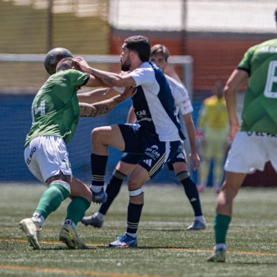 Acción del duelo entre San Fernando - Atlético Paso (FOTO: FACEBOOK UD SAN FERNANDO).
