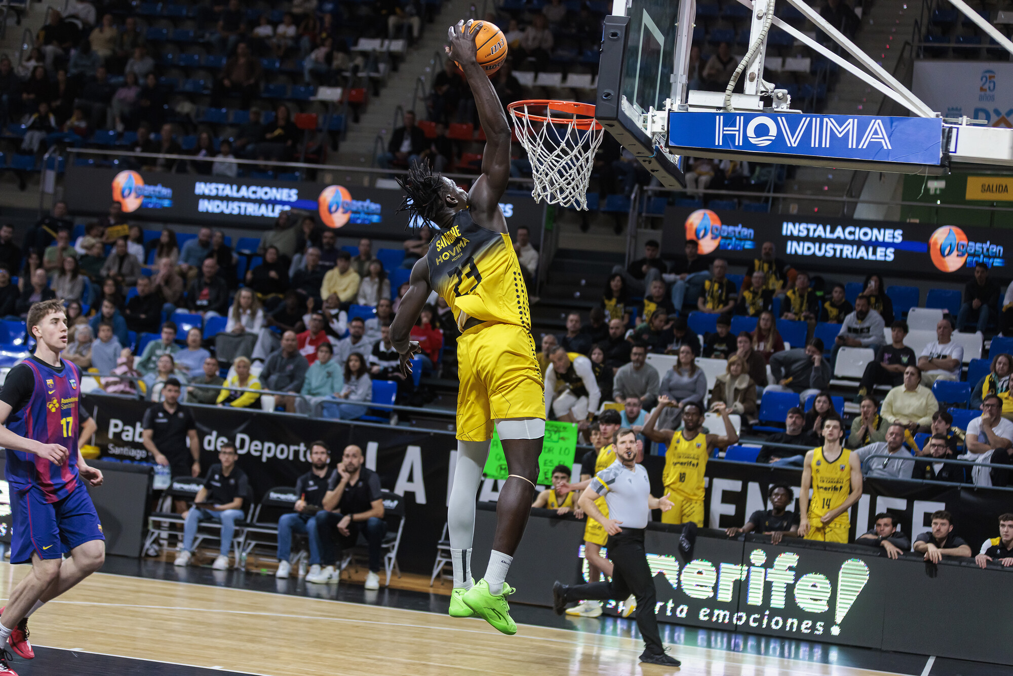 Sangaré en un partido del U22 del CB Canarias (CB CANARIAS)