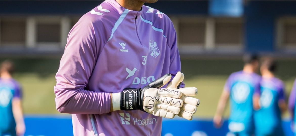 Sergio Aragoneses Jr. durante un entrenamiento (CD Tenerife)