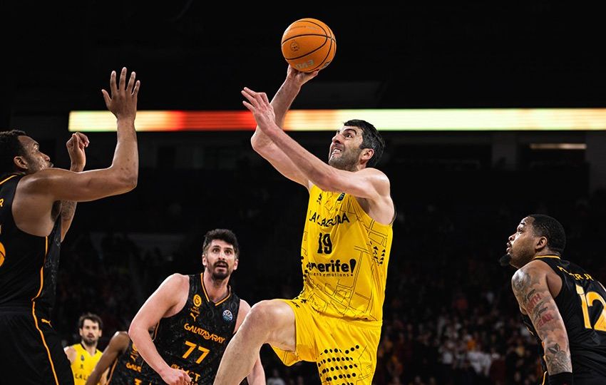 Shermadini en una jugada del Galatasaray- La Laguna Tenerife (BCL)