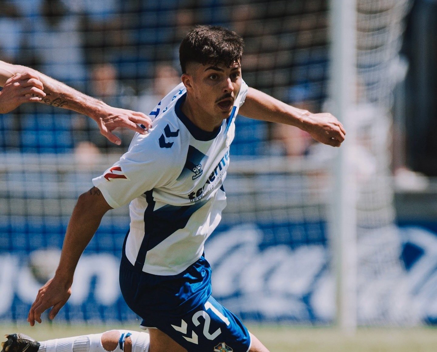 Teto en el Tenerife- Sporting (CD TENERIEF)