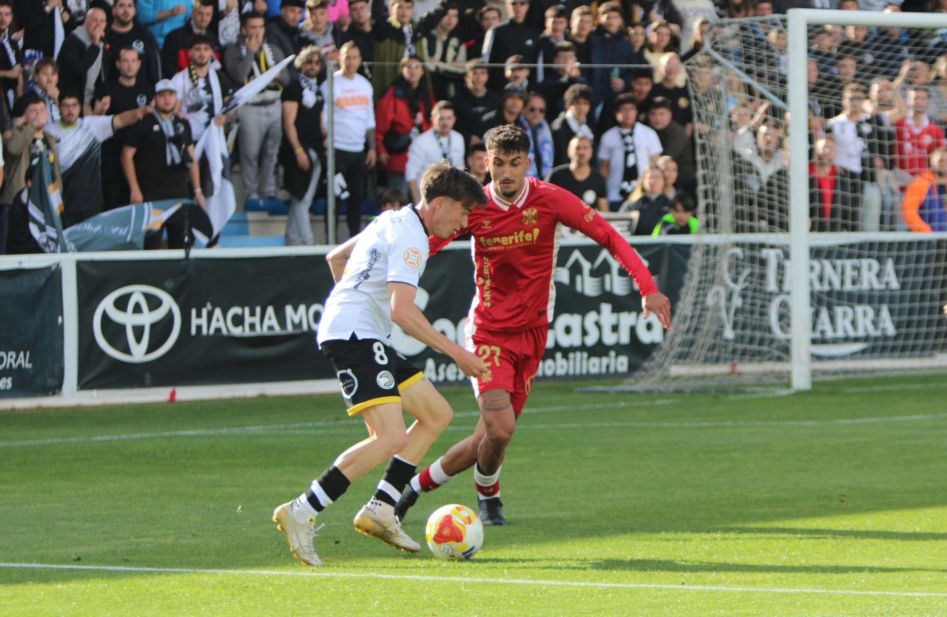 Ulloa defiende una acción (CD TENERIFE).