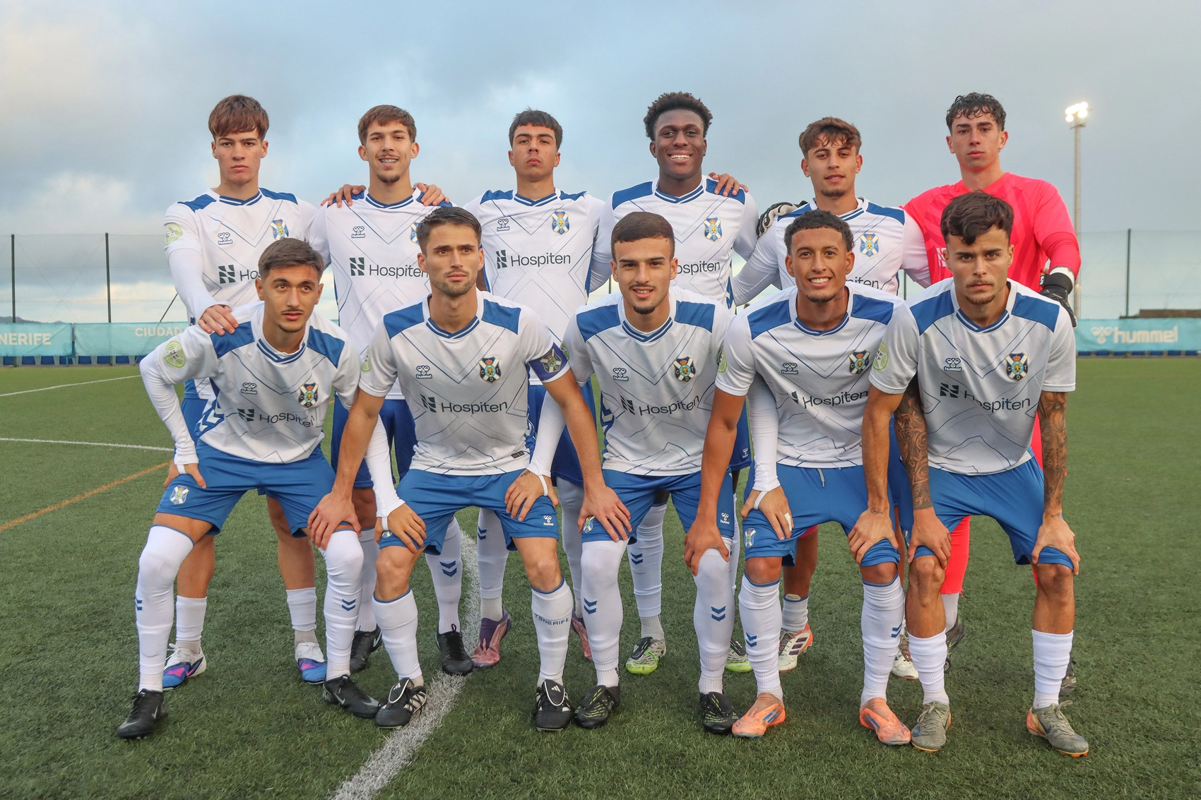 Un once del segundo filial blanquiazul (CD Tenerife)