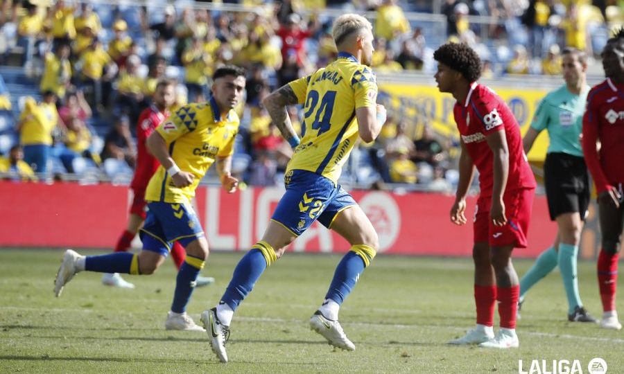 Un partido de Las Palmas (LA LIGA)