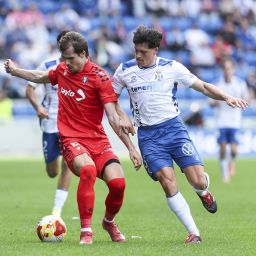 Una acción del CD Tenerife- Osasuna Promesas (OSASUNA)