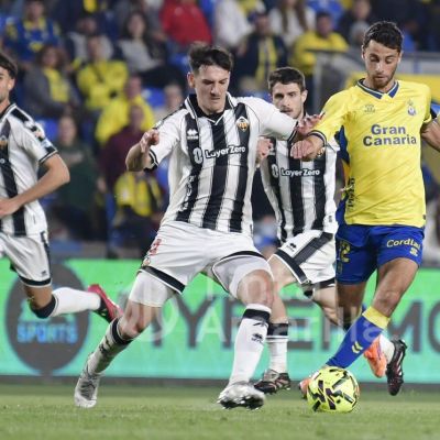 Una acción del partido (C TORRES / TINTAAMARILLA)