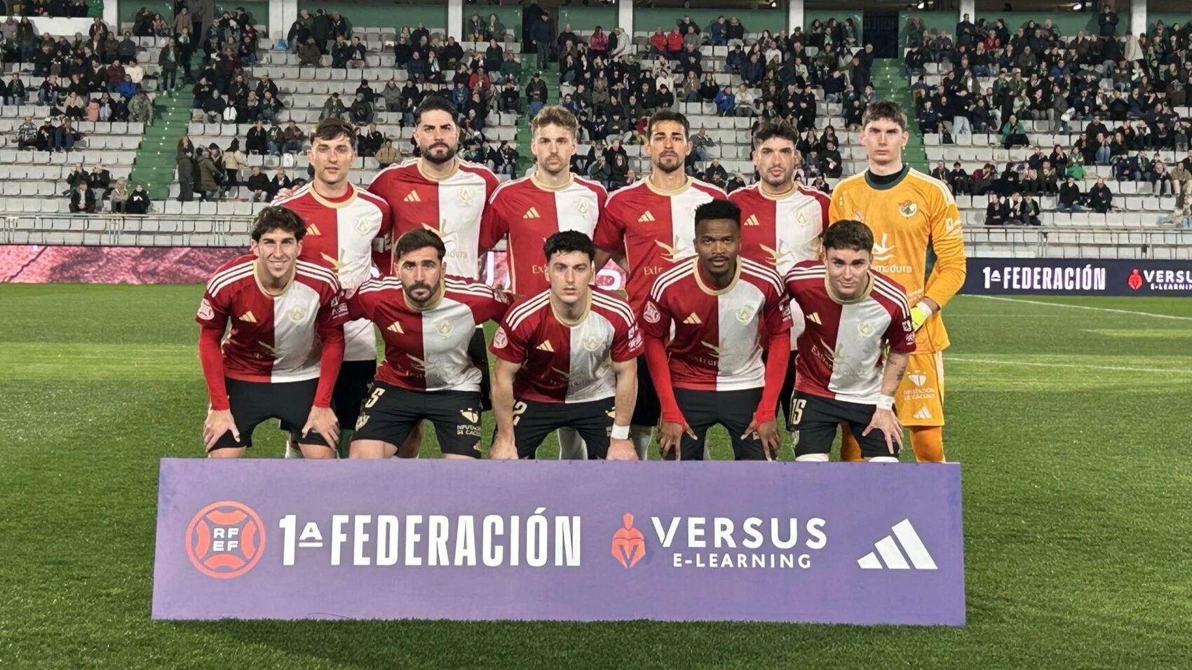 Una alineación del Cacereño (CP CACEREÑO)