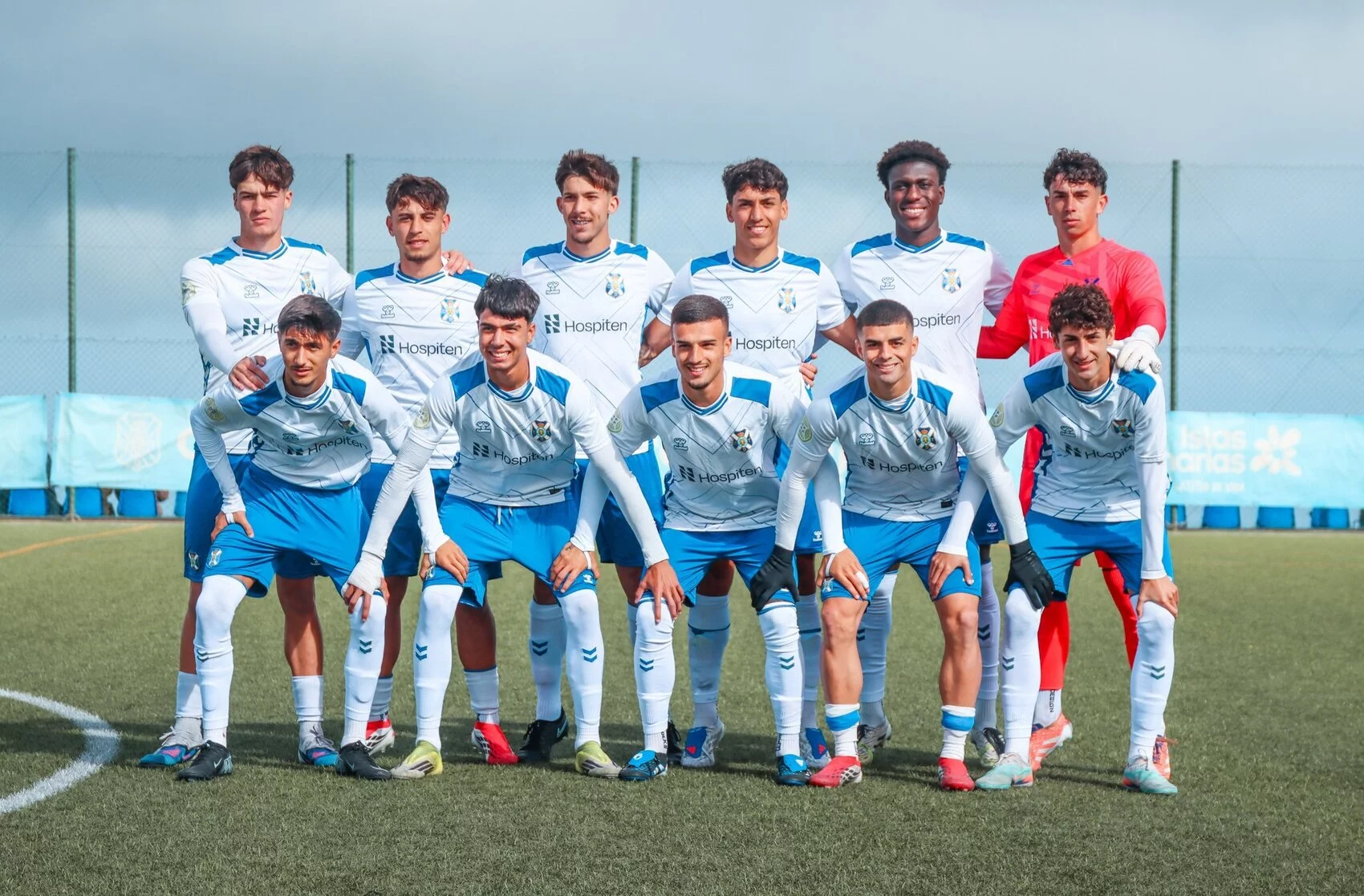 Una alineación del Tenerife C (CD TENERIFE)