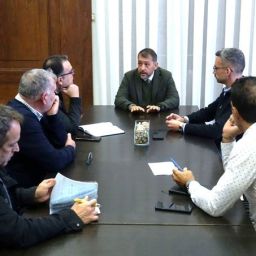 Una fotografía de la reunión (AYUNTAMIENTO DE SANTA CRUZ)