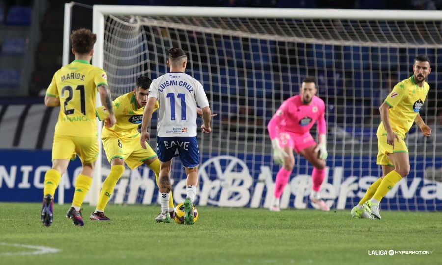 Una imagen del Tenerife- Deportivo (LA LIGA)