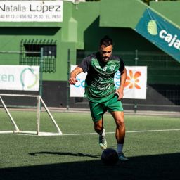 Ayoze Placeres durante un entrenamiento. (CEDIDA)