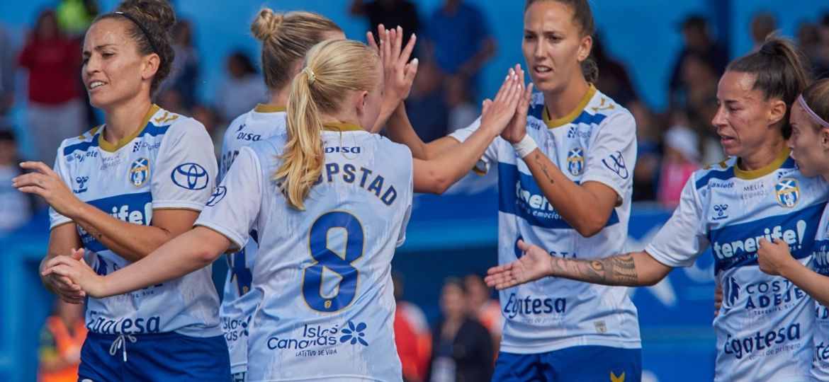 Celebración de uno de los goles tinerfeños (CEDIDA)