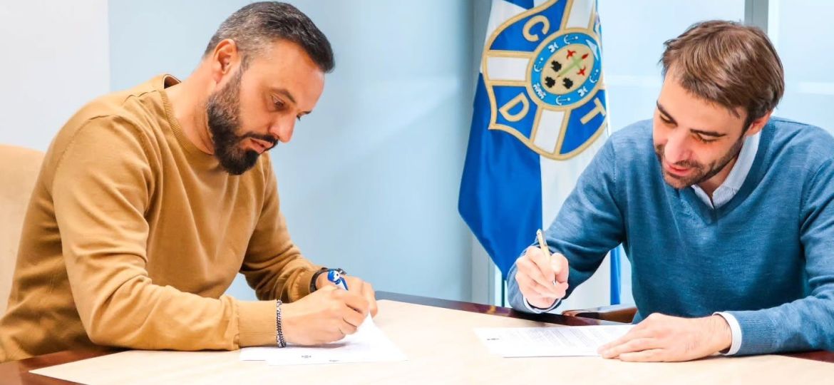 Rayco García renueva por tres temporadas (CD TENERIFE).