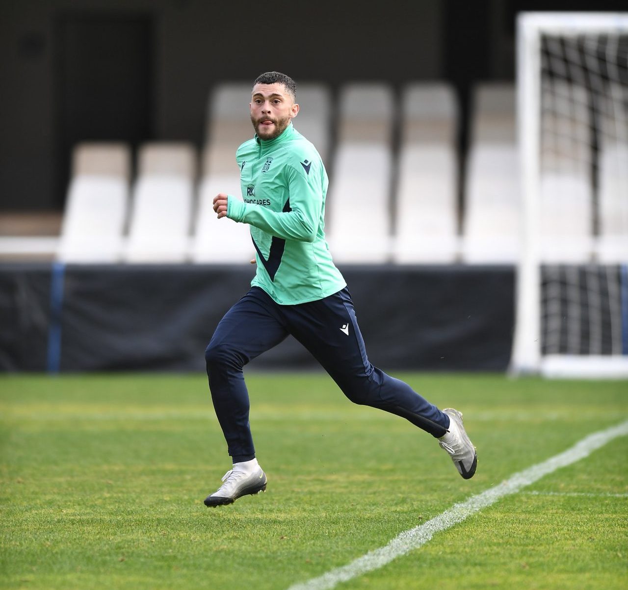 Yanis Rahmani en Cartagonova (FC Cartagena)