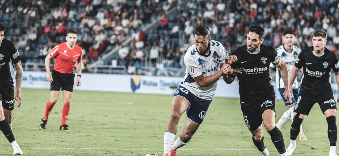 Yanis Senhadji (CD TENERIFE)