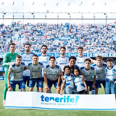 Alineación del Tenerife contra el Barakaldo (CD TENERIFE)