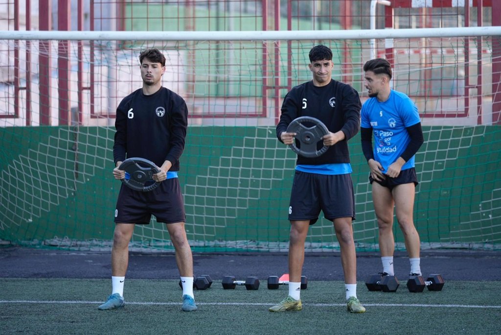 Nuevas incorporaciones en el Atlético Paso (CEDIDA).