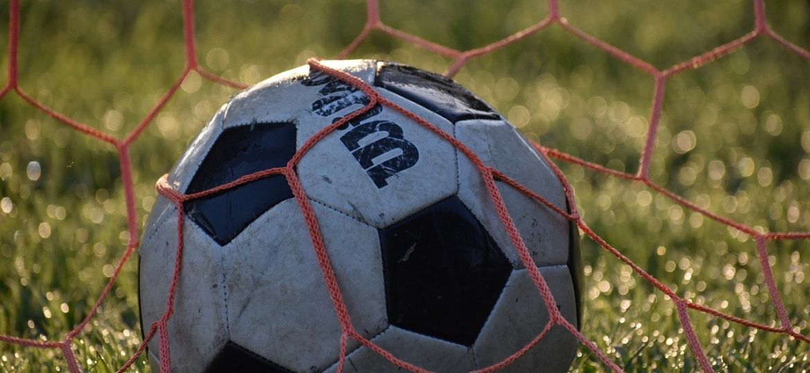 Un balón de fútbol (CEDIDA)
