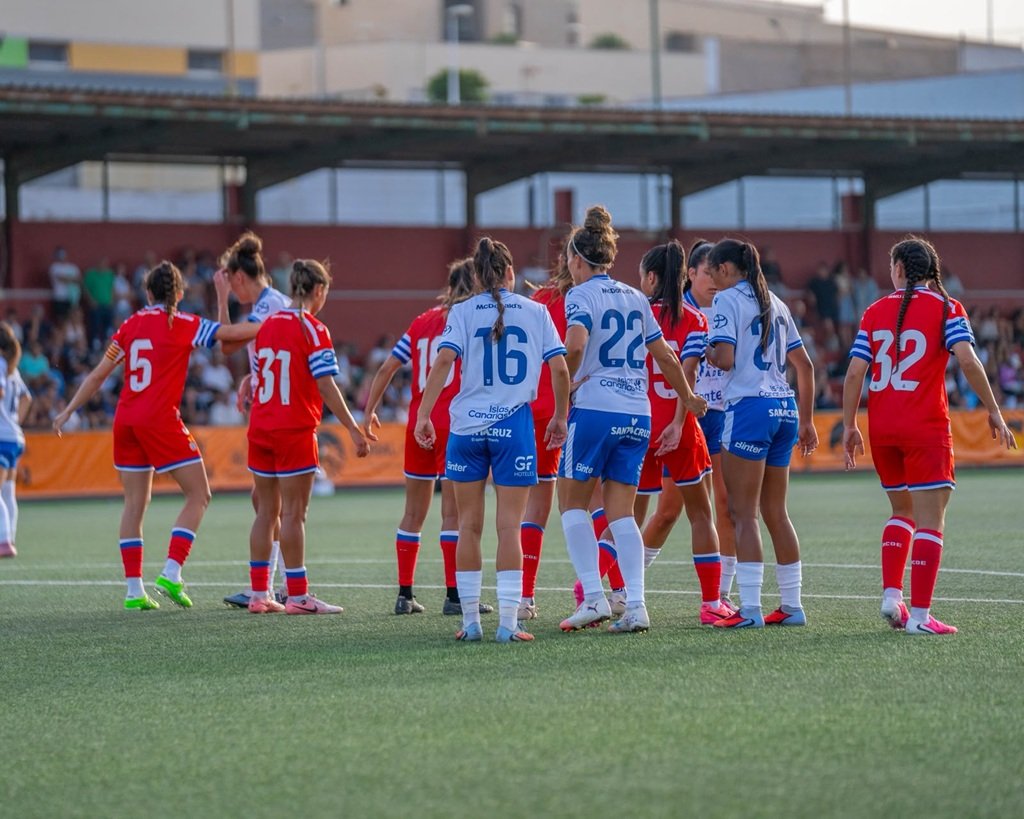 Acción del partido (CD TENERIFE FEMENINO).