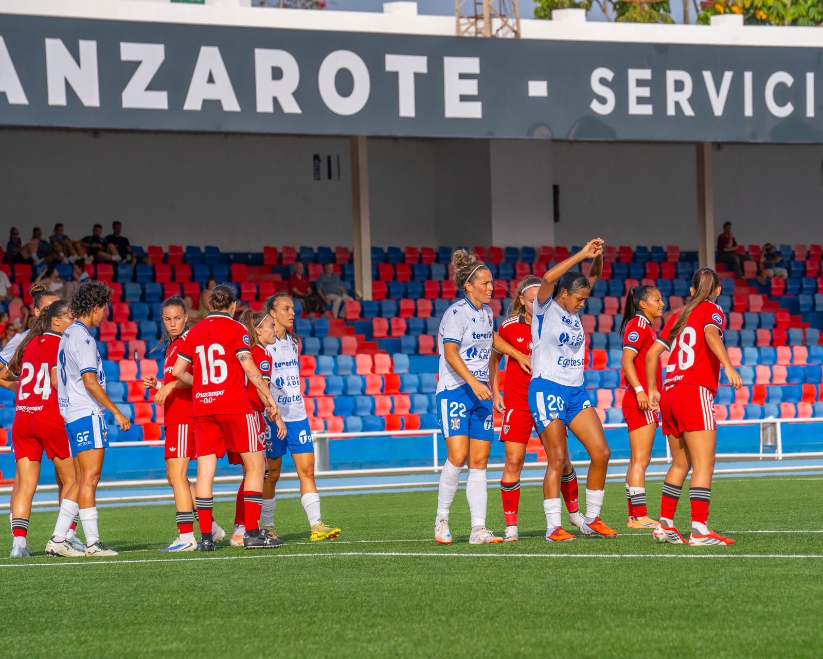 Acción del partido (CD TENERIFE FEMENINO).
