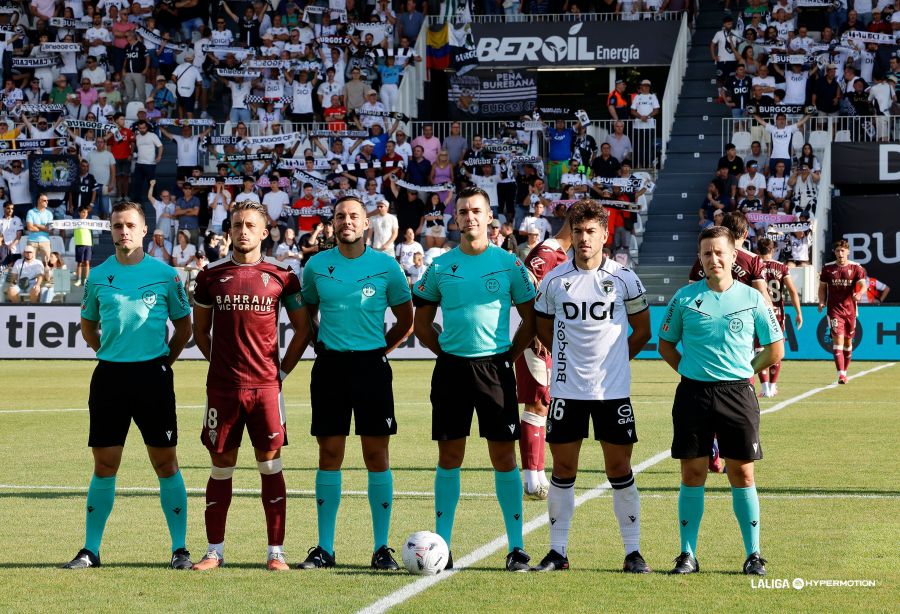 Daniel Miranda, en el Burgos - Córdoba (LALIGA).