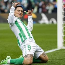 Chimy Ávila (REAL BETIS)