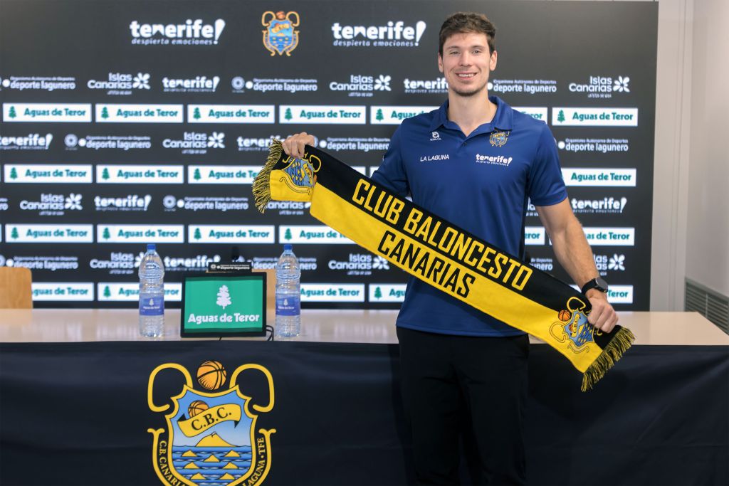 Ethan Happ (CB CANARIAS).
