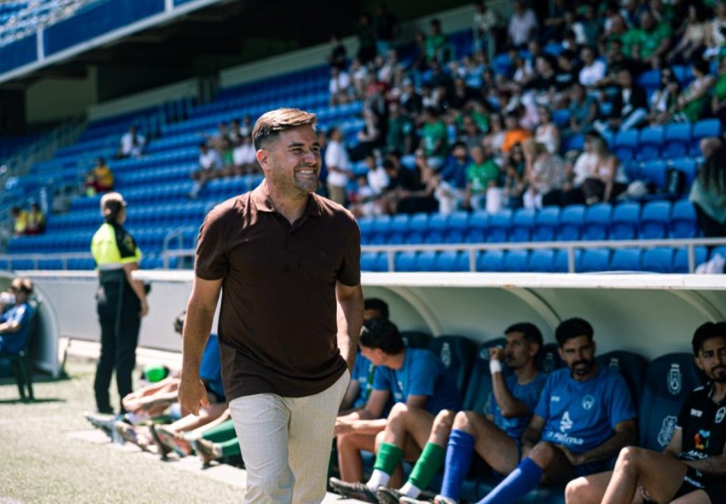 Eduardo Delgado (FEDERACIÓN TINERFEÑA FÚTBOL / SAN ACOSTA).