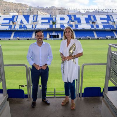 El vicepresidente Lope Afonso y la consejera de Deportes