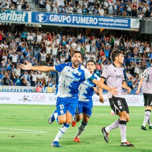 Gallego celebra un gol (CD TENERIFE).