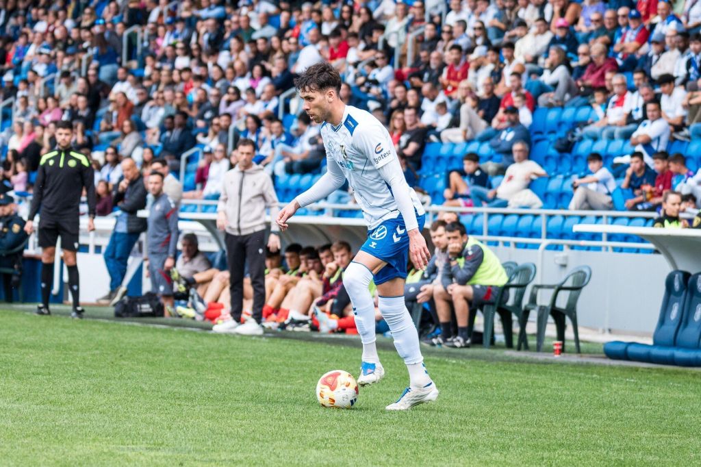 Gastón Valles (CD TENERIFE).