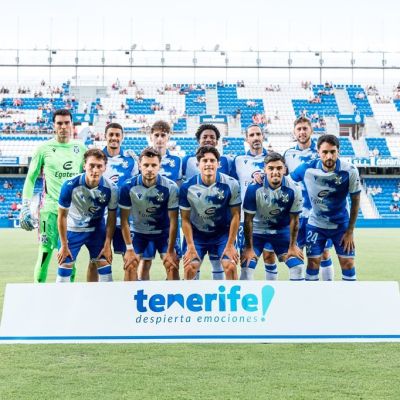 XI del Tenerife en el Trofeo Santa Cruz (CD TENERIFE).