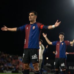Nacho Quintana (@CD_ELDENSE).