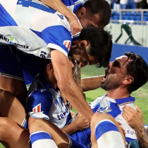 Los jugadores del Tenerife celebran el gol de Gallego (LALIGA).