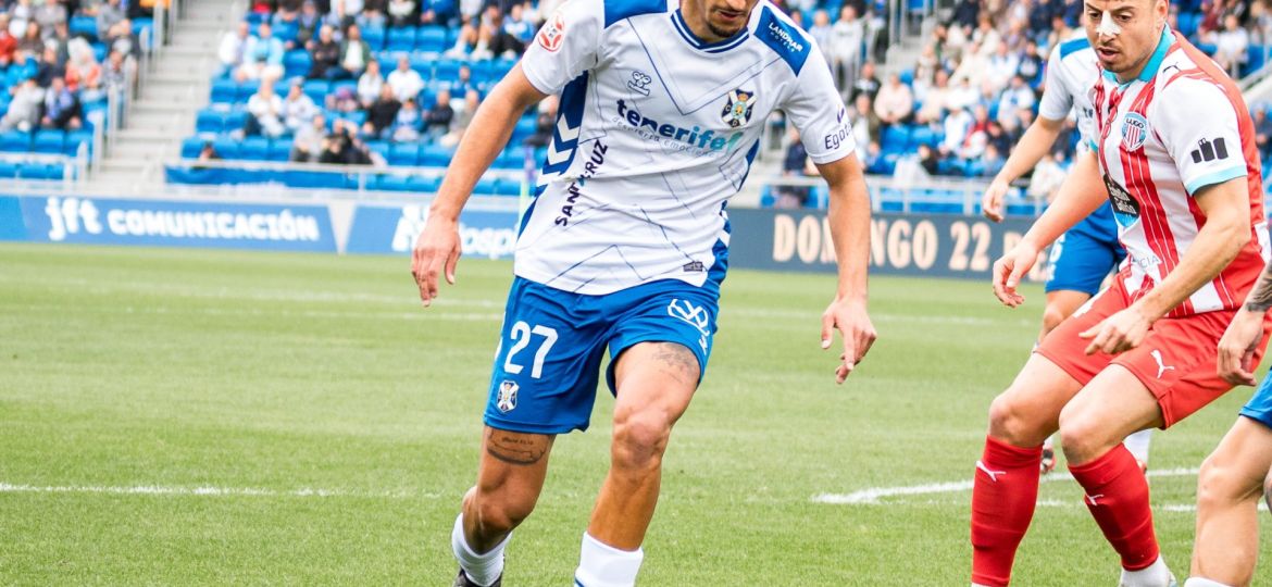 Ulloa (CD TENERIFE).