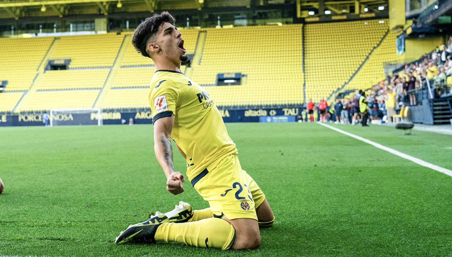 Víctor Moreno (VILLARREAL CF)