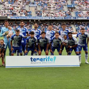 Alineación del Tenerife contra el Cádiz (LA LIGA)