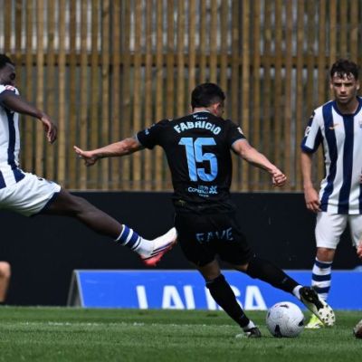 Fabricio arma el disparo para el 0-1 (LALIGA).