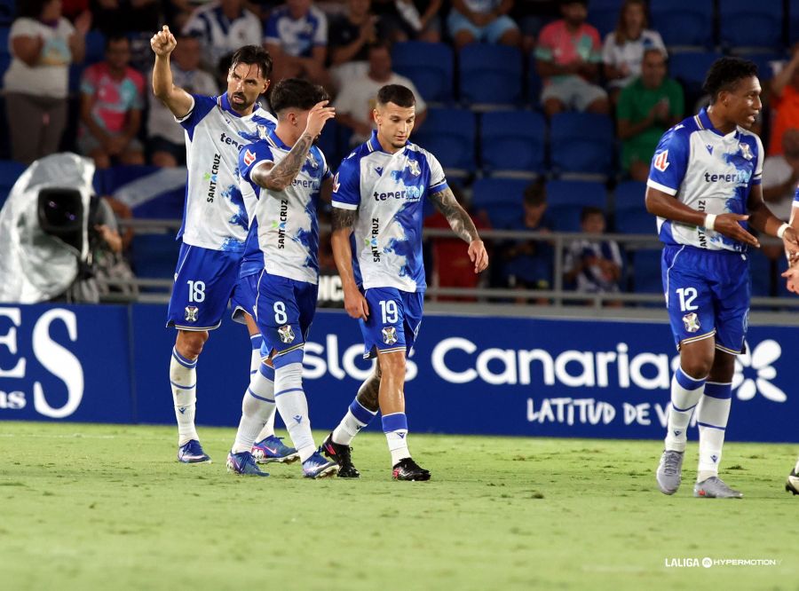 Celebración del gol de Gallego (LALIGA).
