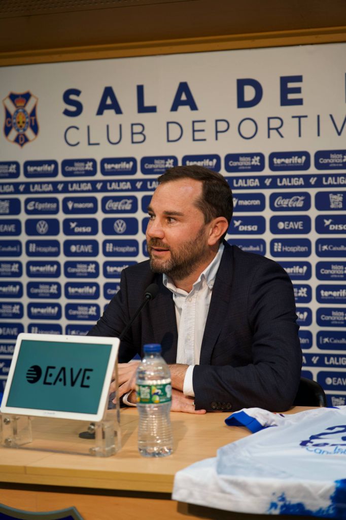Manu Guill (CD TENERIFE).