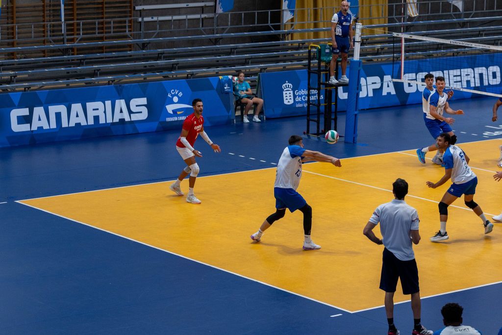 Cisneros La Laguna (Federación Canaria de Voleibol)