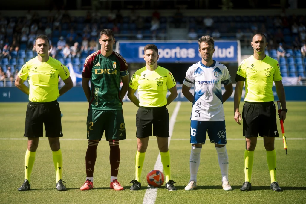Daniel Palencia en un partido del Tenerife (CD TENERIFE)