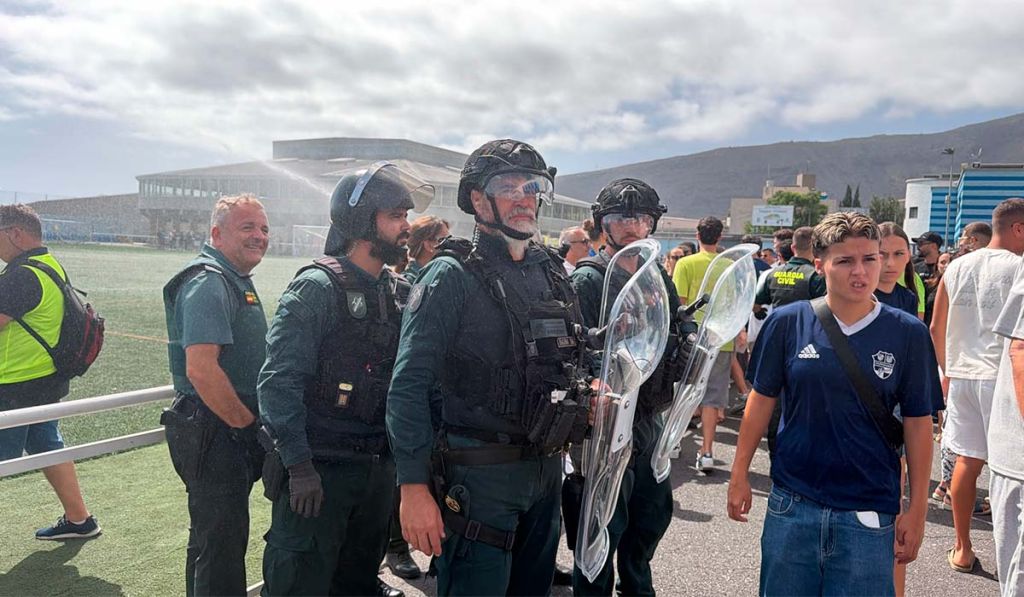 Guardia Civil en Tasagaya (DIARIO DE AVISOS)