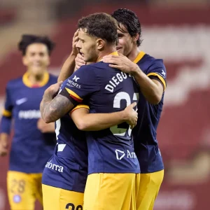 Jugadores del Andorra celebran uno de los goles (FC ANDORRA)