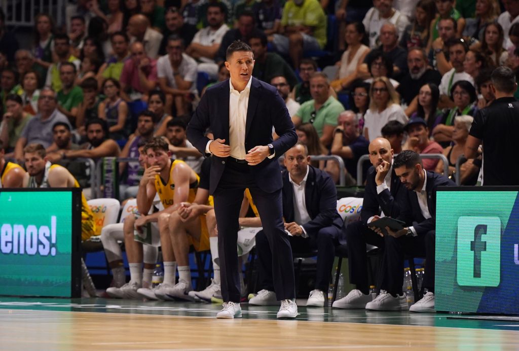 Lakovic durante el Unicaja- La Laguna Tenerife (acb Photo Mariano Pozo)