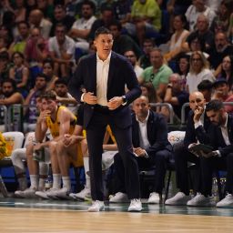 Lakovic durante el Unicaja- La Laguna Tenerife (acb Photo Mariano Pozo)