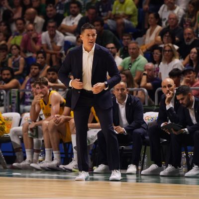 Lakovic durante el Unicaja- La Laguna Tenerife (acb Photo Mariano Pozo)