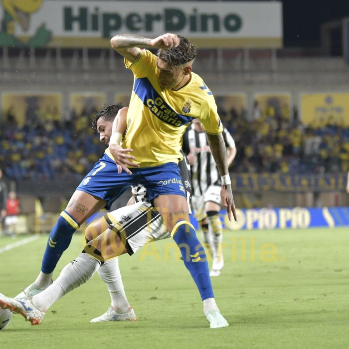 El Castellón pasa por encima de Las Palmas